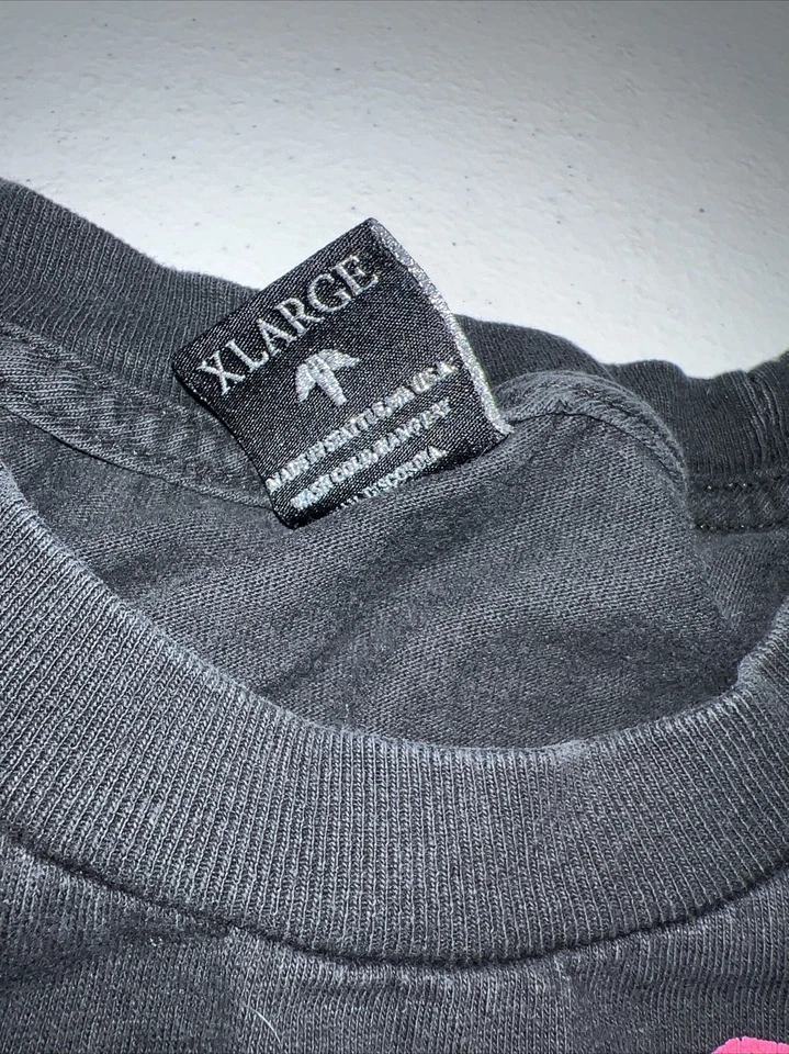 Camiseta Flying Coffin preta manga curta tamanho XL - Imagem 3 de 4