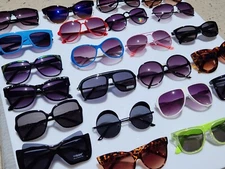 50-Pack Wholesale Sunglasses 50 Lot Bulk Set Mixed Styles New Deadstock