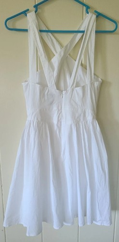 Victoria’s Secret White Cotton Dress Sleeveless Crossback Picnic Sporty Sz 4 - Picture 4 of 4