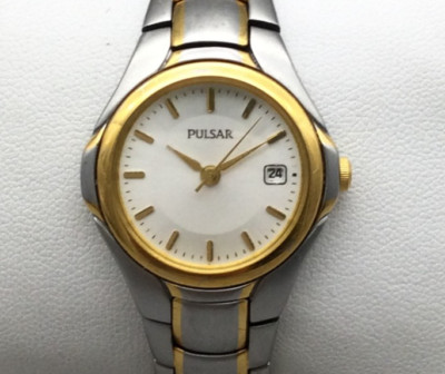 Pulsar Womens Watch 27mm Two Tone Stainless Steel V782-X243 New Battery 6.5''