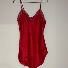 Vintage Victorias Secret Slip Small EUC