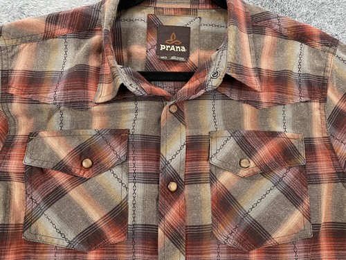 prAna Shirt Mens Medium Red Brown Plaid Western Button Pockets Organic M2HOLS314 - Picture 11 of 20