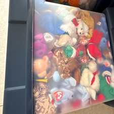 Ty Beanie Babies Mini Plush Mixed Lot w/ Heart Tags in Storage Bins