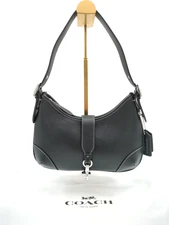 CW642 COACH Hamptons Hobo Bag Shoulder Bag Black Outlet (1 business day)