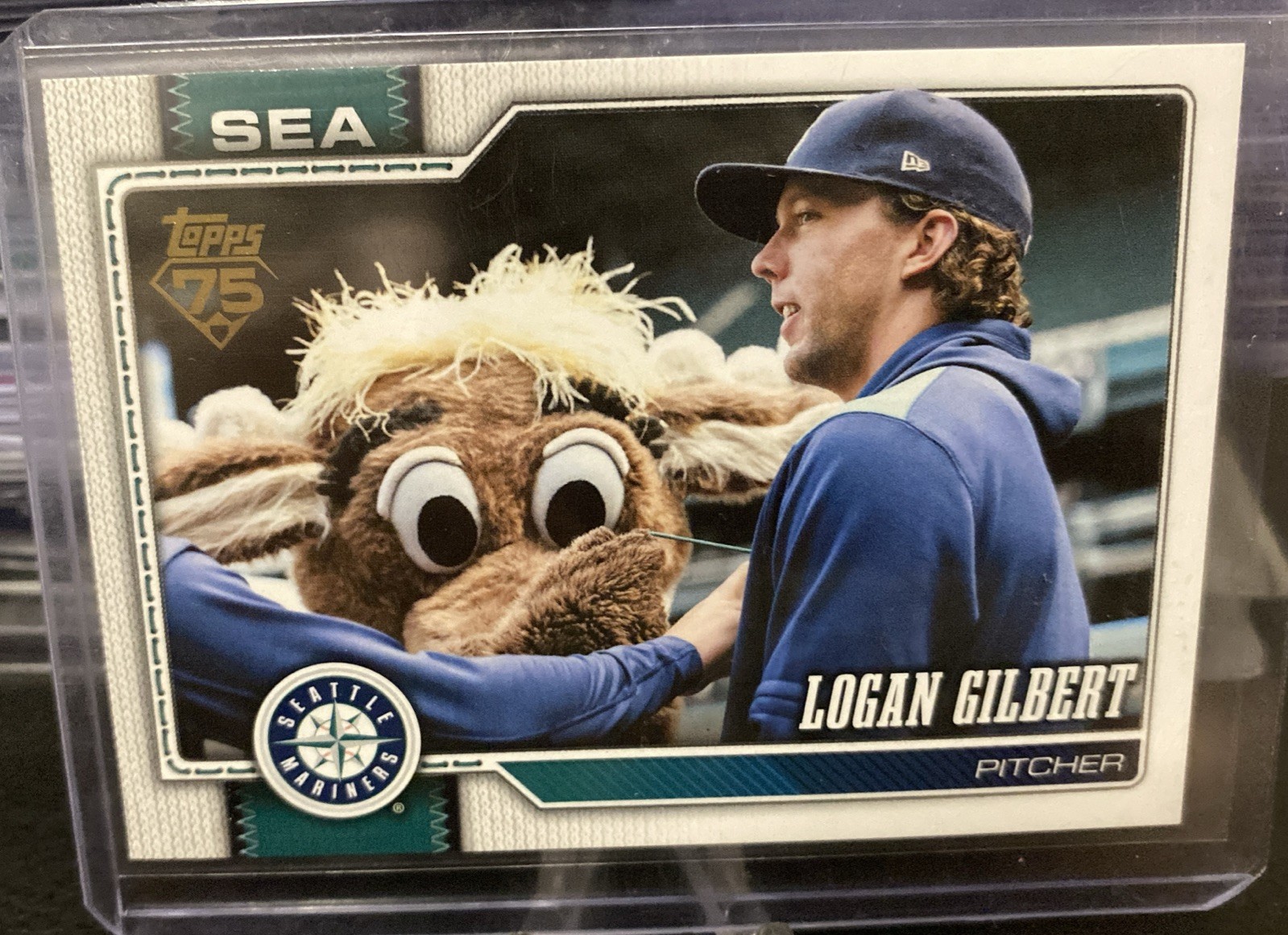 Logan Gilbert Seattle Mariners #235 Topps Series 1 2026 Golden Mirror Variation
