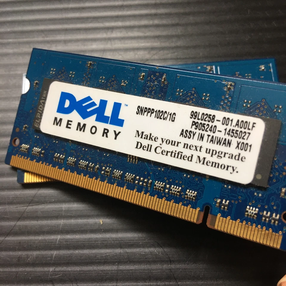 2PCS ELPIDA Dell SNPPP102C / 1G 2Rx16 PC2-6400S-666 Laptop Memory - Image 3 of 4