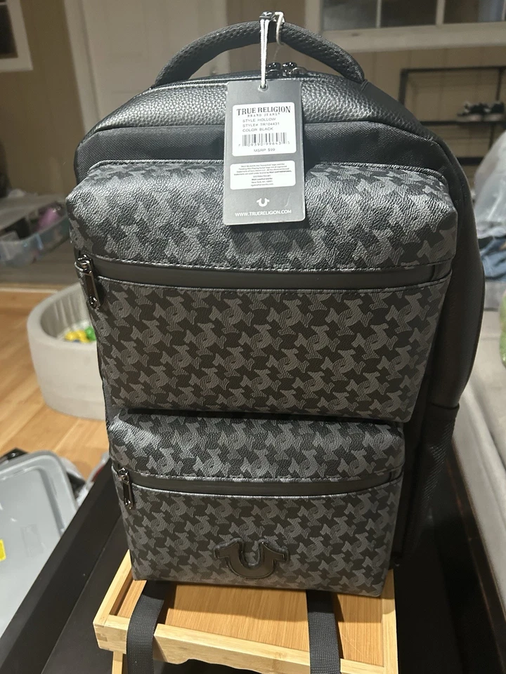 True Religion 黑色背包带黑色标志全新带标签 — 第 4/4 张图片
