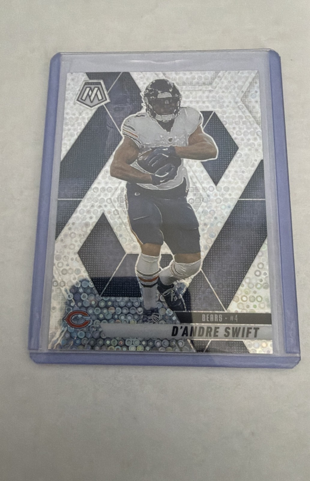 2025 Panini Mosaic - D'Andre Swift #213 No Huddle Silver Prizm