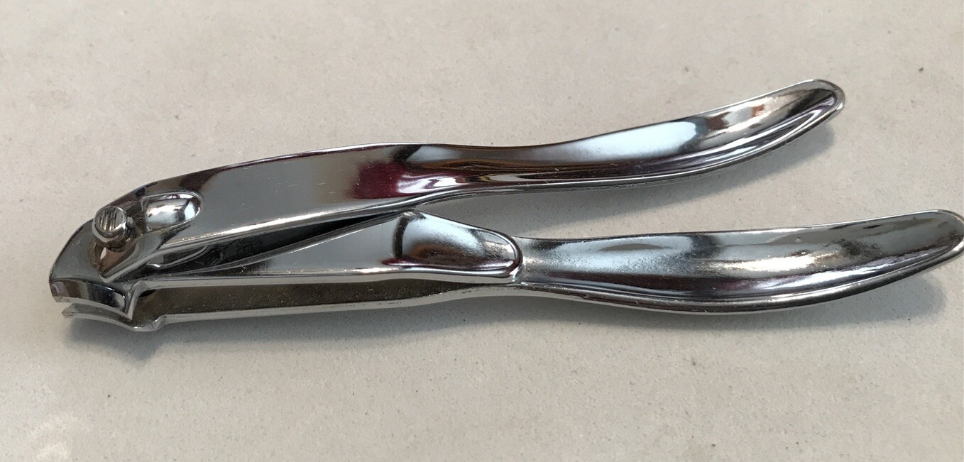 Side Nail Clippers Manicure Pedicure Cutters Manicurist Nail Tool 4” New