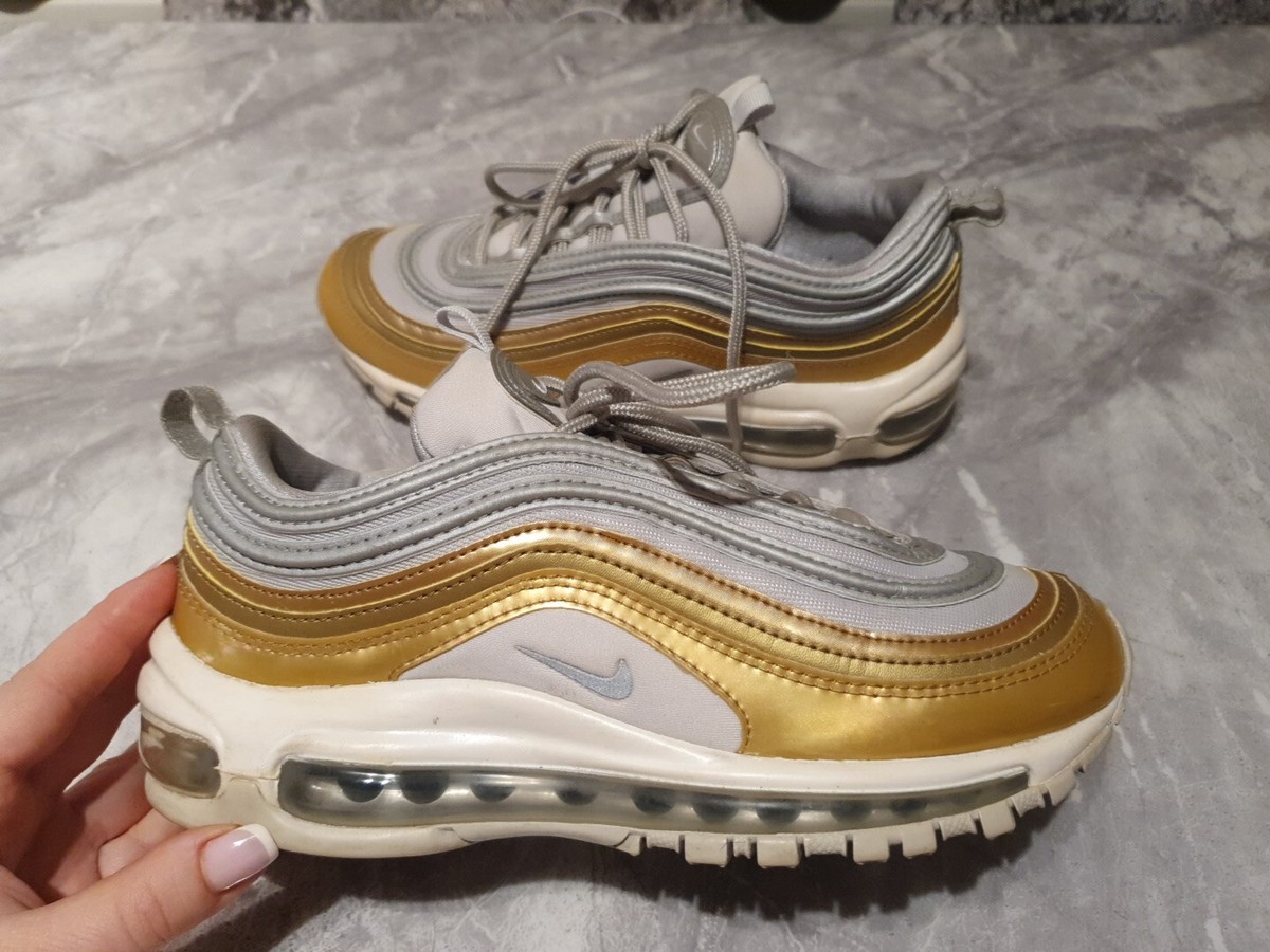 air max silver gold