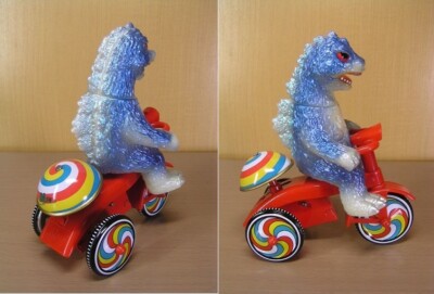M1 Godzilla Tricycle Bullmark kaiju Soft Vinyl Figure Blue Purple