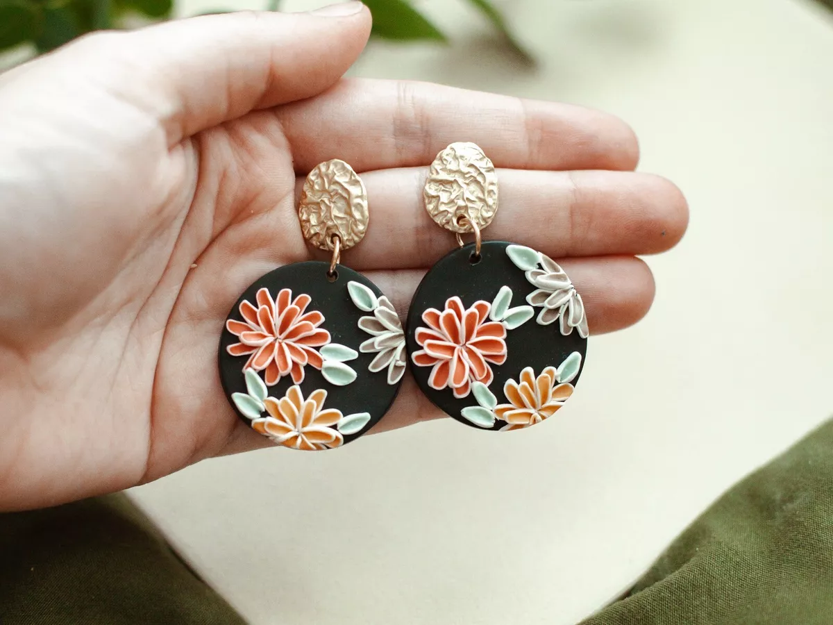 Sara Macrame Earrings : handmade – ArtsCrafted