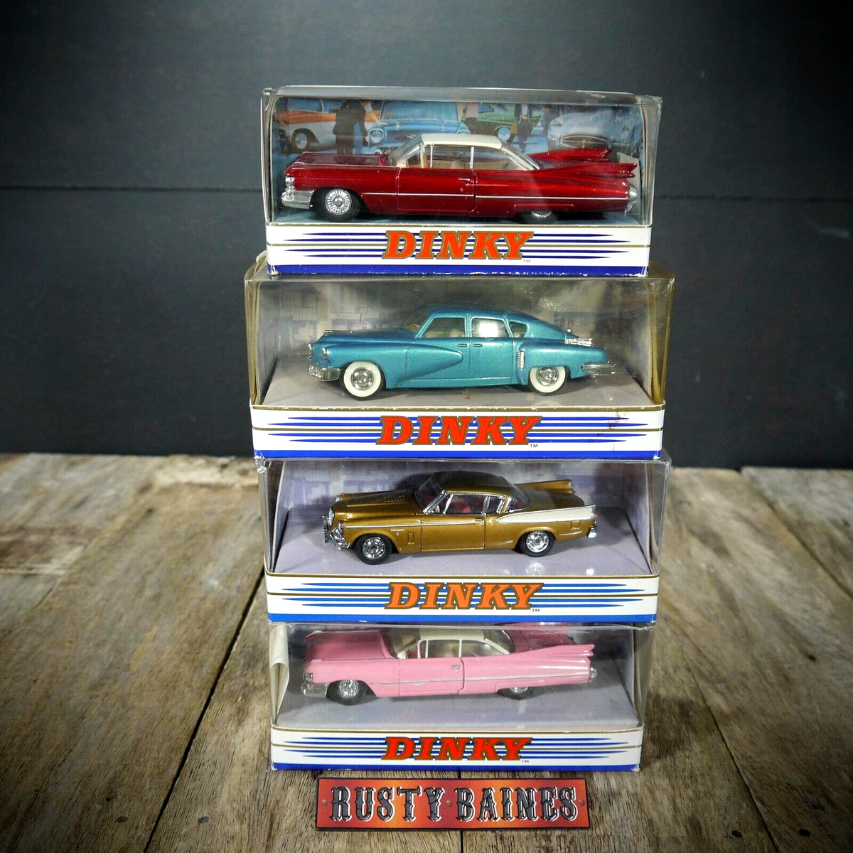 Dinky Matchbox 1/43 - Lot de 3 : Citroen Traction - Ford V8