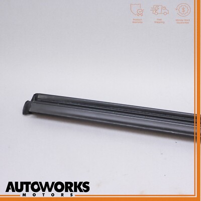 11-18 Porsche Cayenne 958 Rear Right Door Window Inner