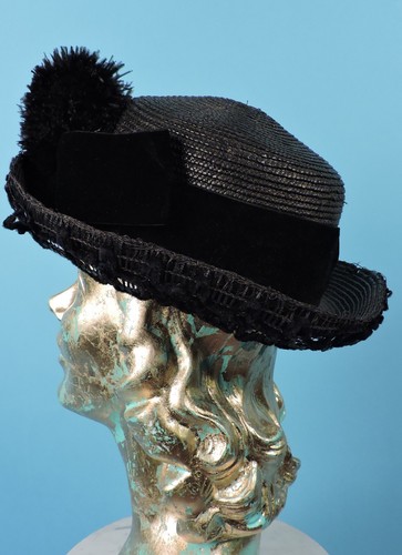 VICTORIAN 19TH C BLACK STRAW HAT W SEQUINS & FEATHER POM POM DETAIL - Picture 4 of 5