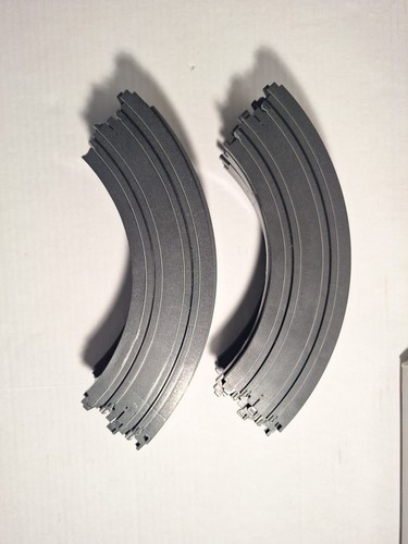 Vintage (20) 9" Inch Radius 1/4 Curve HO Slot Track Aurora/Tomy #503349 Tested.