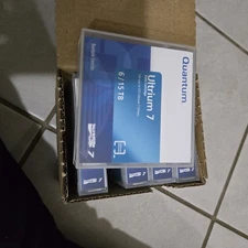 QUANTUM TAPE CARTRIDGE & CLEANING CARTRIDGES