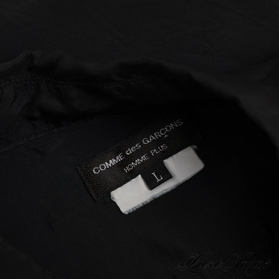 Camisa Comme des Garcons negra lisa brillante drapeada con botones L nueva sin etiquetas Foto 4 de 4