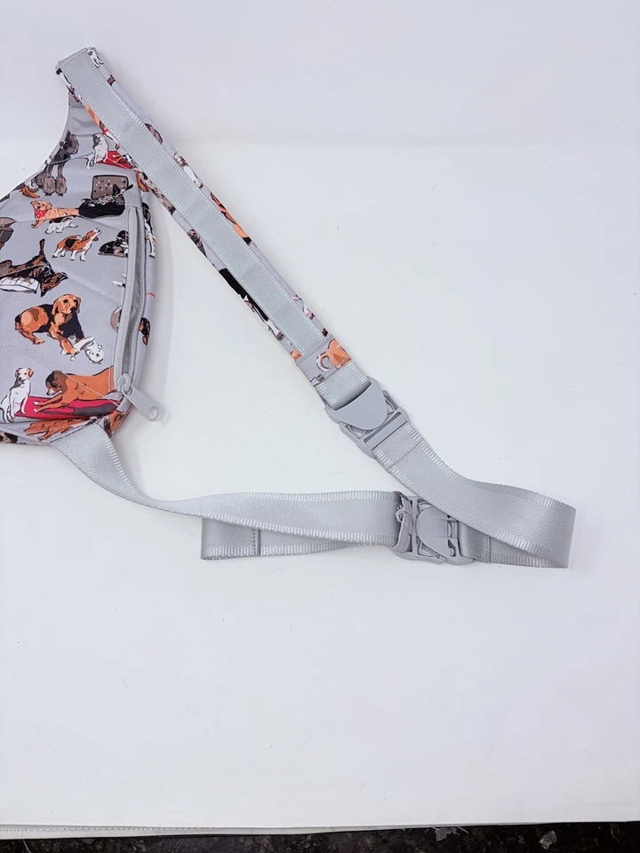 Vera Bradley Best In Show Dog Print Essential Sling Bag Backpack Reactive - Image 4 of 4