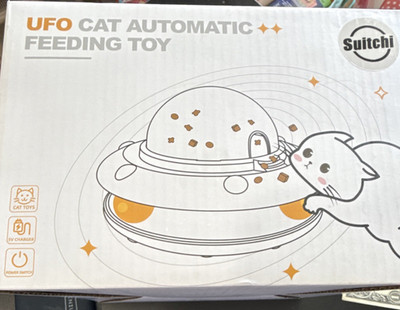 Suitchi UFO Cat Automatic Feeding Toy Automatic Feeder White for Pets