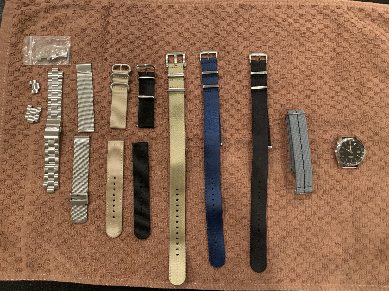 Seiko Spirit Men's Black Watch - SARB033 20mm Strapmonster with Strap lot