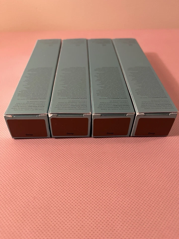 IT Cosmetics CC ‘DEEP’ Oil-Free Matte SPF 40 Poreless Finish Cream - 4 Pack! - Image 2 of 3