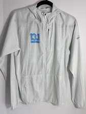 Brooks Canopy packable running jacket in a light color Sz Small