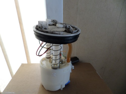 FORD FIESTA MK6 FUEL PUMP 1.4 PETROL | eBay