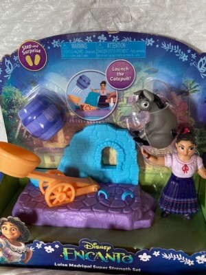 Encanto Luisa Madrigal Super Strength Set - Catapult Launch NIB