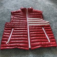 Thom Browne Herren Daunenweste Rot Gr. 2 Rei�...