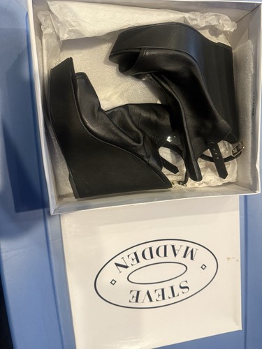 Steve Madden open toe stacks