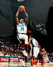 Anthony Mason Signed Charlotte Hornets 16x20 Photo JSA