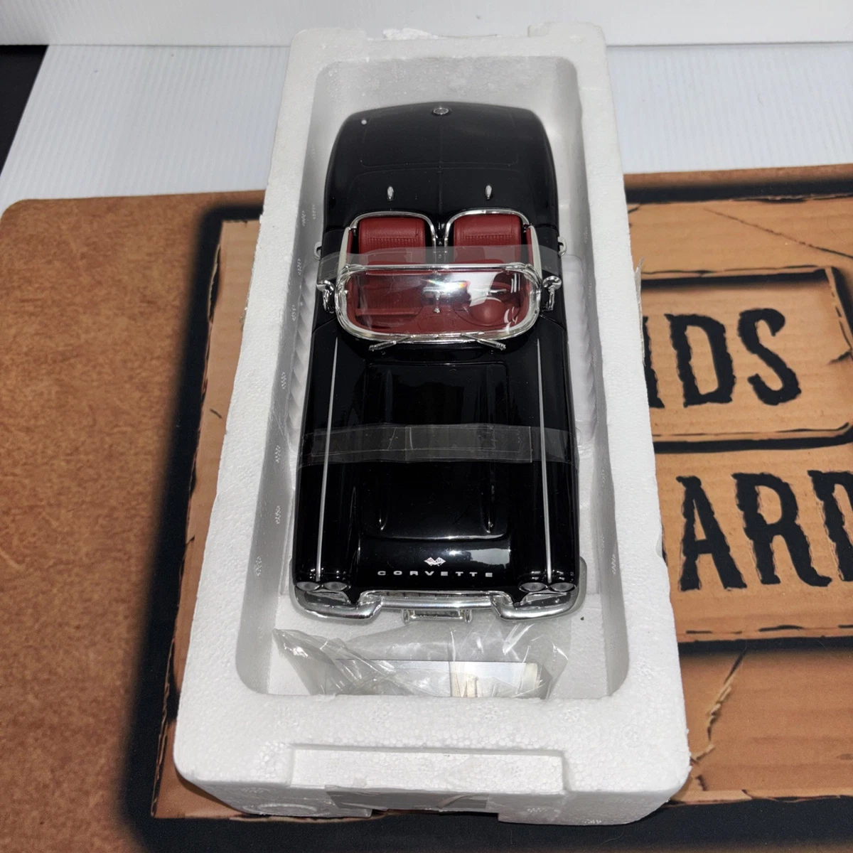 Chevrolet Corvette - 1/43ème sur socle