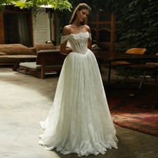 Boat Neck Lace Wedding Dress Floor Length Beading Bride Gown with Court Train