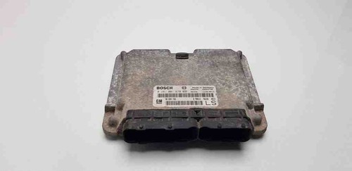 OPEL ASTRA G Estate F35 Motorsteuergerät ECU 28SA3739 90589736 1.70 31085198