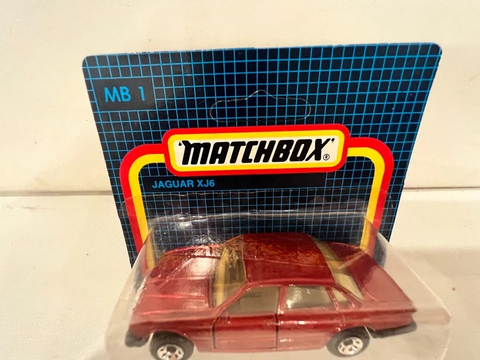 火柴盒 MB 1 捷豹 XJ6 国际市场未打孔短卡 MOC VHTF — 第 2/4 张图片