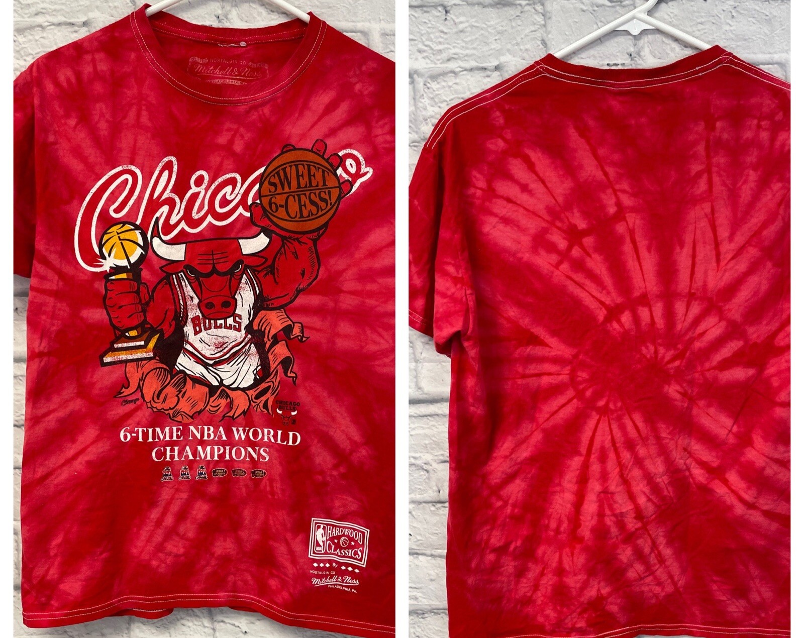 Mitchell Ness Mens Medium Red Chicago Bulls Tie Dye 6 Rings Champs 90s Vintage Shirt