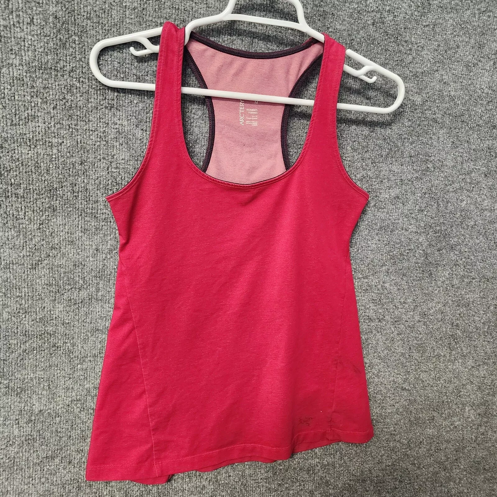 arcteryx sleeveless racerback athleisure trim fit tank-top