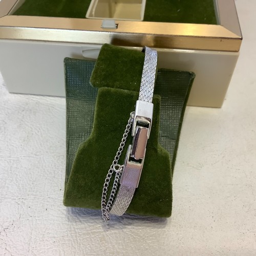 Women's Vintage Hamilton Petite Classic R 17J 14K White Gold Wristwatch w/Box - Picture 6 of 10