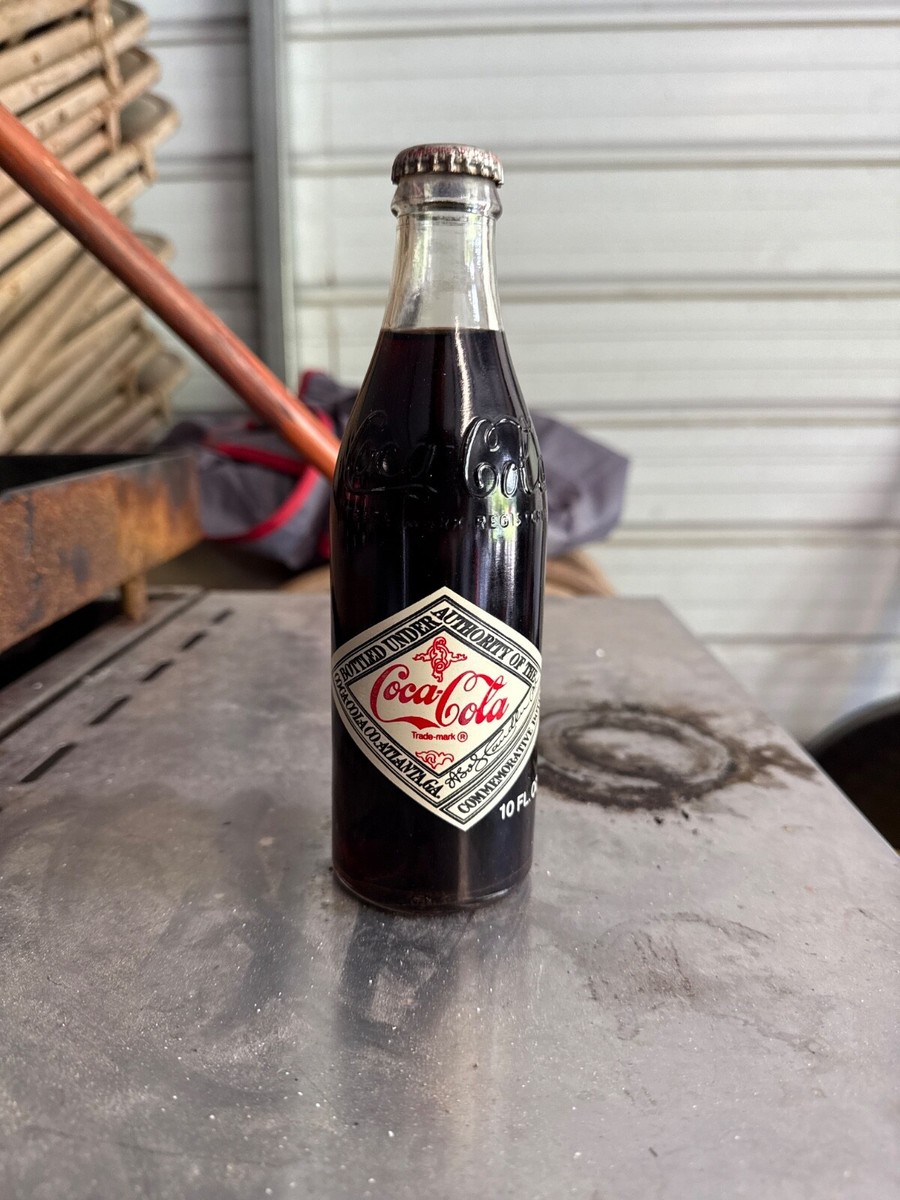 1976 Coca Cola 75th Anniversary Commemorative Coke Bottle Unopened