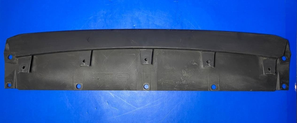 NEW 13 - 17 MASERATI GRANTURISMO S GRANCABRIO FRONT BUMPER SPOILER 84720400 OEM