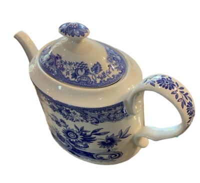 Spode Blue Room Collection MAY Pattern Blue/White Teapot Excellent!  Pristine!