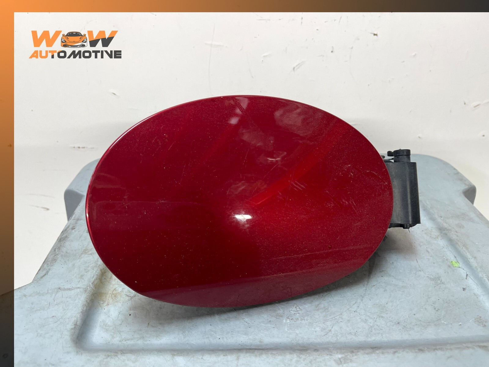 14-17 MASERATI GHIBLI FUEL FILLER DOOR LID GAS TANK COVER RED OEM