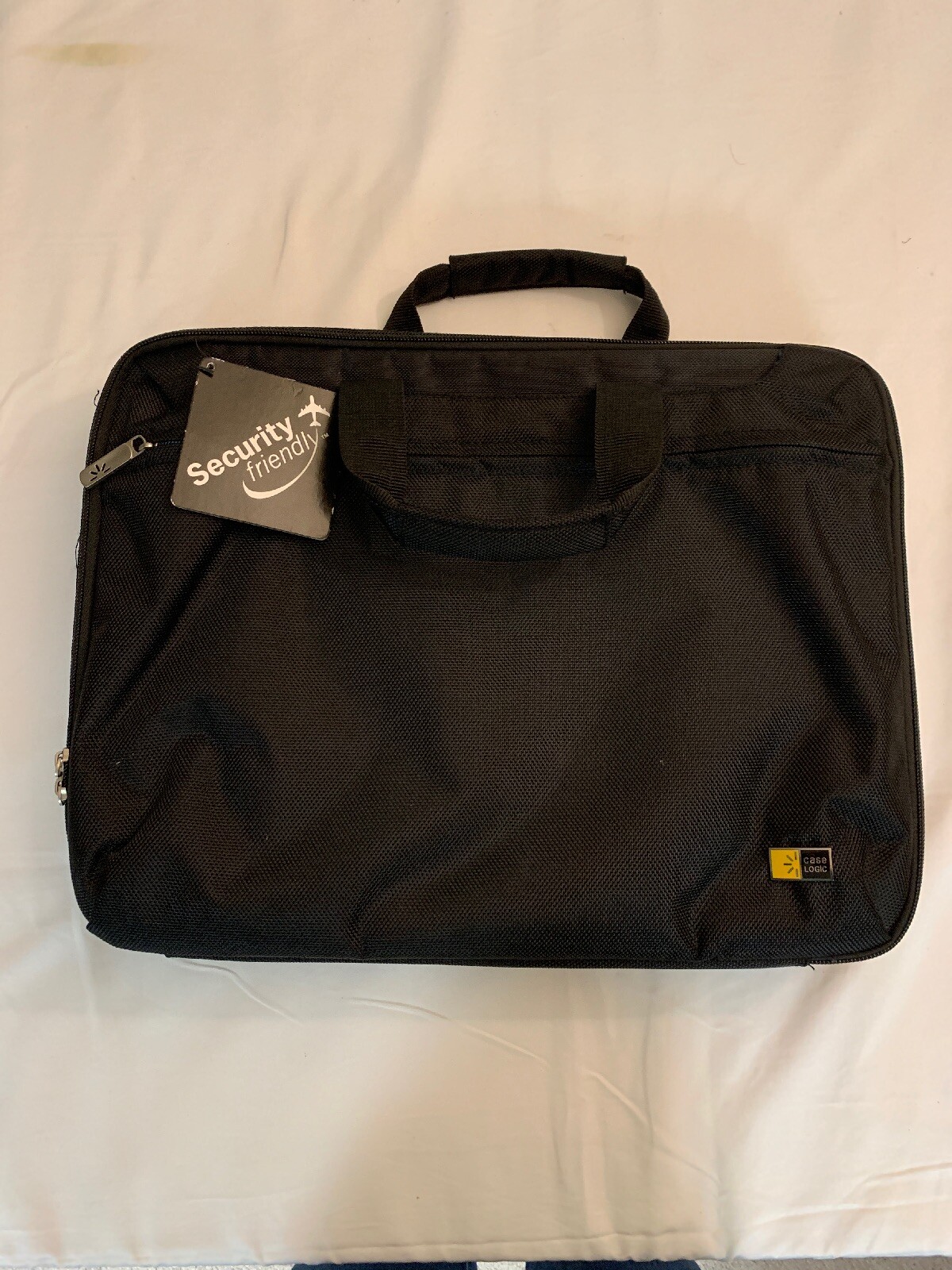 New With Tag Case Logic Security Friendly Computer Laptop Tablet iPad Black