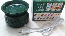 Glade Electric Wax Melt Tart Warmer Limited Winter Collection NEW Green Free SH