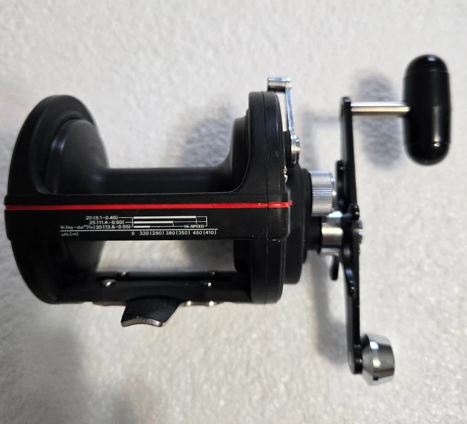 Daiwa Sealine SL250H en excelente estado de funcionamiento. #2 de 2 carretes Foto 3 de 4