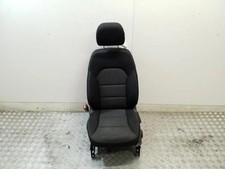 MERCEDES-BENZ B W246, W242 Vorderer rechter Sitz 2013 21610651