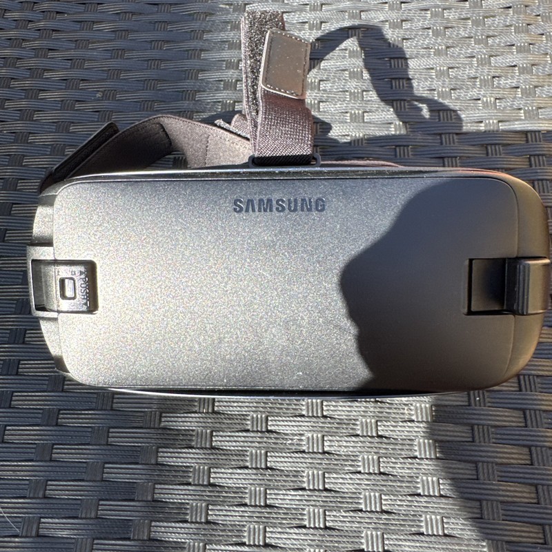 Samsung Gear VR Oculus Virtual Reality Headset – Black – Tested