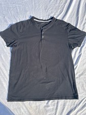 Kenneth Cole Men  s Crew Neck Button Shirt Black Sz Large Good Condition