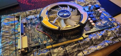 Grafikkarte ASUS EN9800 GT NVIDIA GeForce 9800 GT 512 MB PCIe